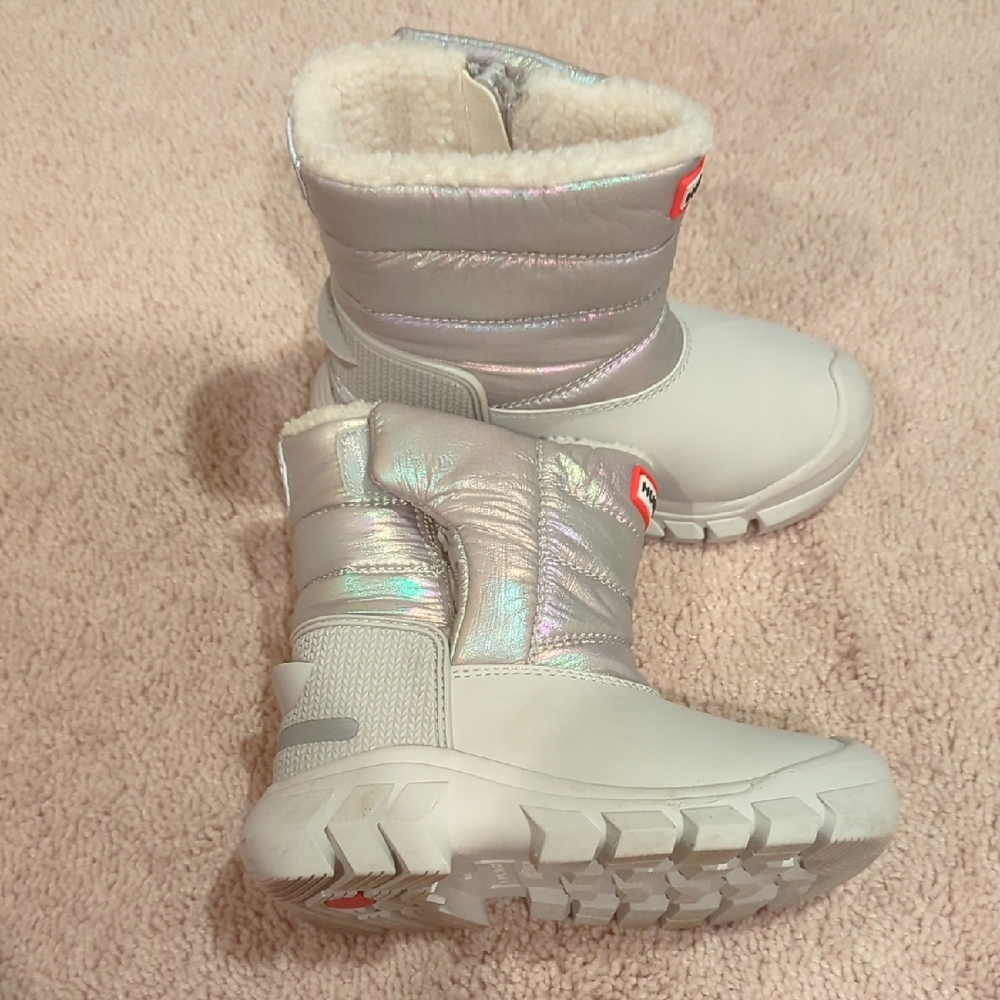 Hunter Kids Silver and White Snow Boots